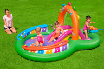 53117 בריכת פעילות מתנפחת Bestway - גשר המוזיקה הכוללת משחקי כדור, מגלשה ומתז מים